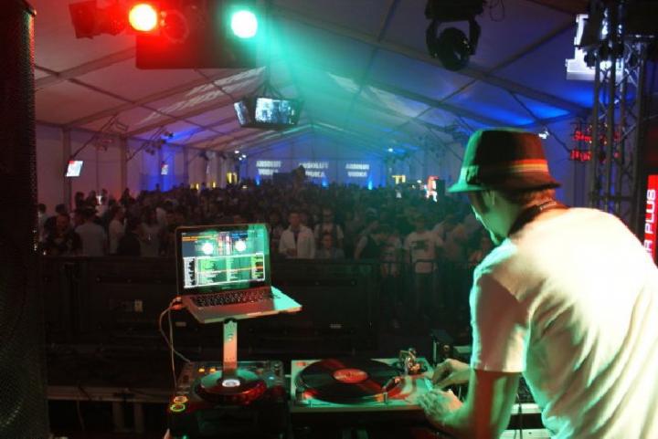 Delahoya 2010